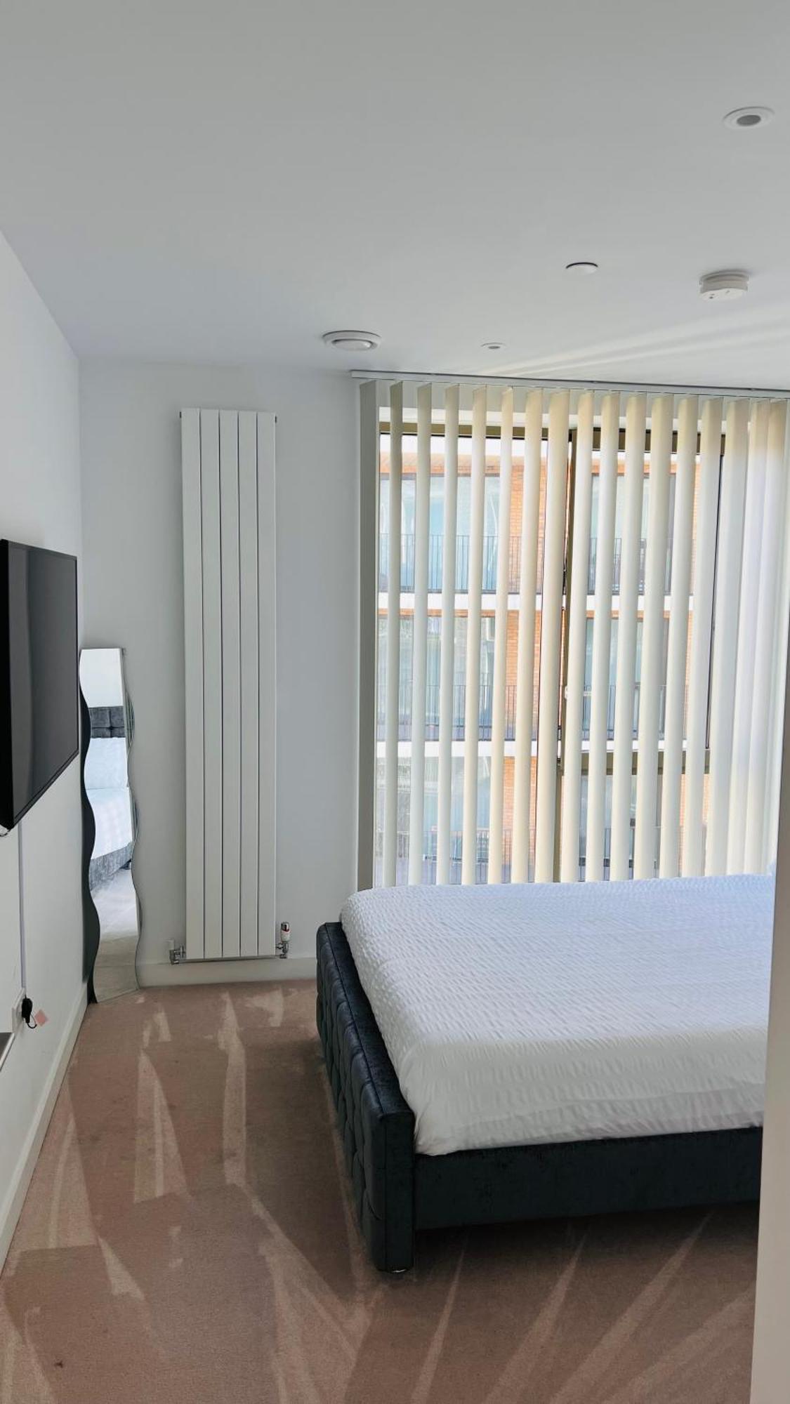 Lush Living - Double Room With Private Bathroom London Exterior photo